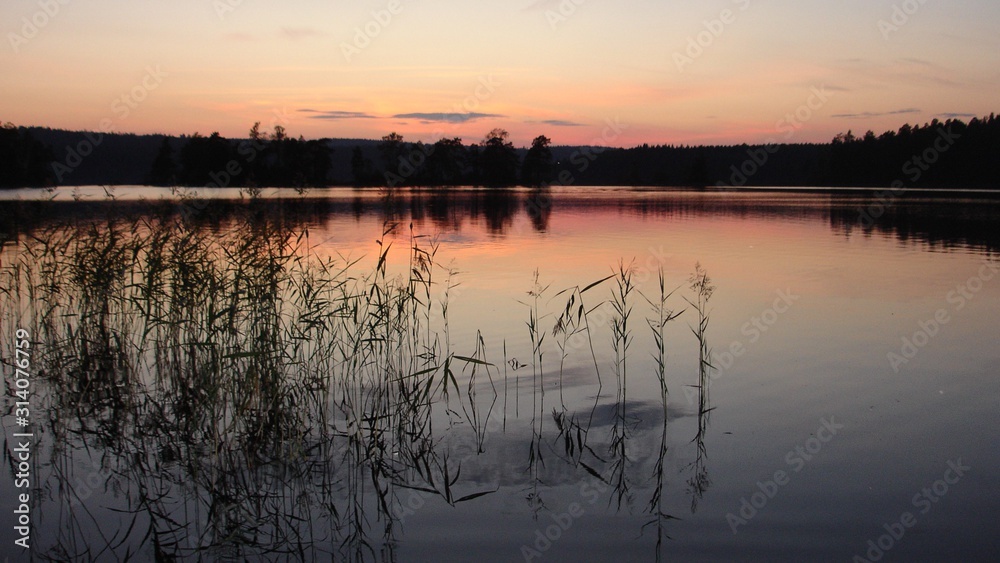 Lake (Lough Derg, county clare, Ireland) Sunrise