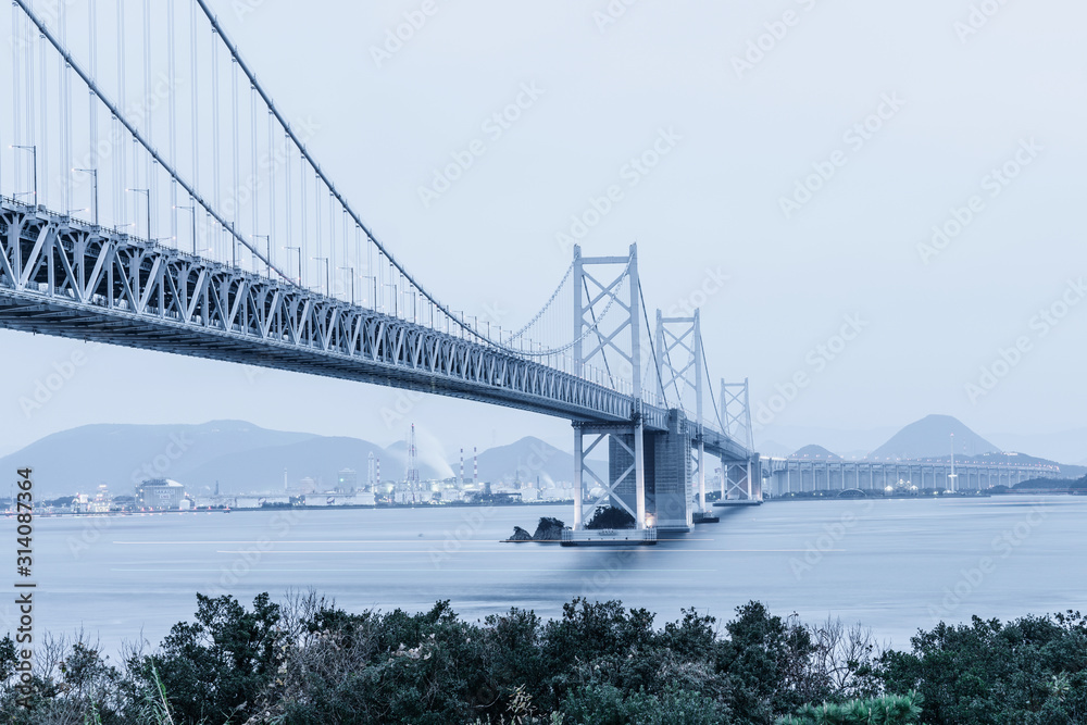 Fototapeta premium Seto-ohashi bridge