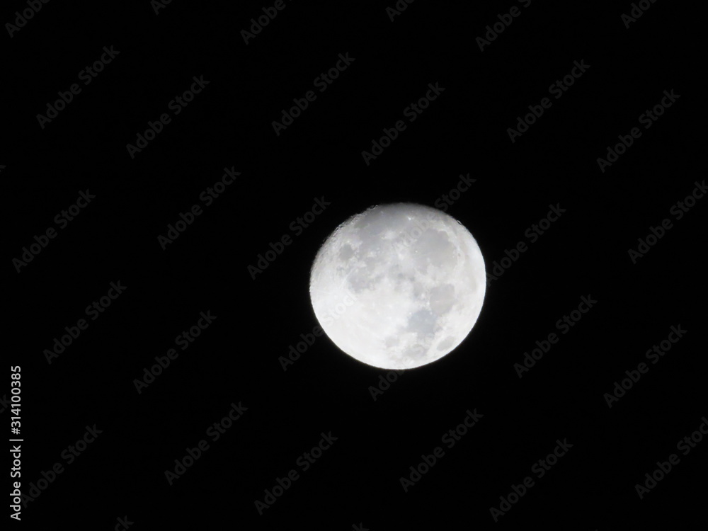 夜空に輝く月1 夜空に輝く月1