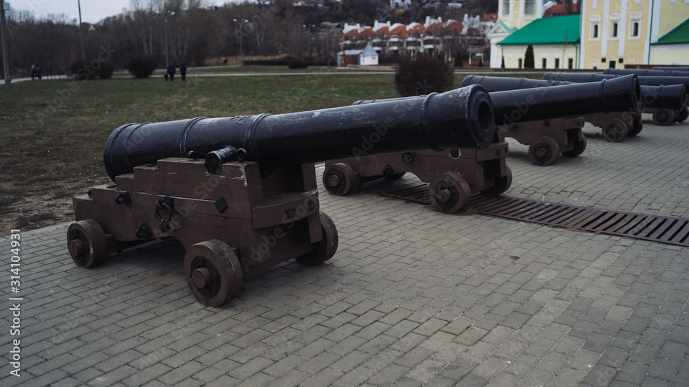 Medieval guns. Medieval artillery. The ancient cannon guns Medieval guns. Medieval artillery. The ancient cannon guns