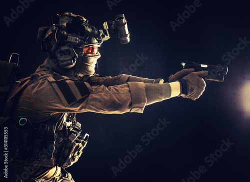 Cuadro en lienzo Modern soldier, counter terrorist squad fighter in combat uniform, helmet and ta