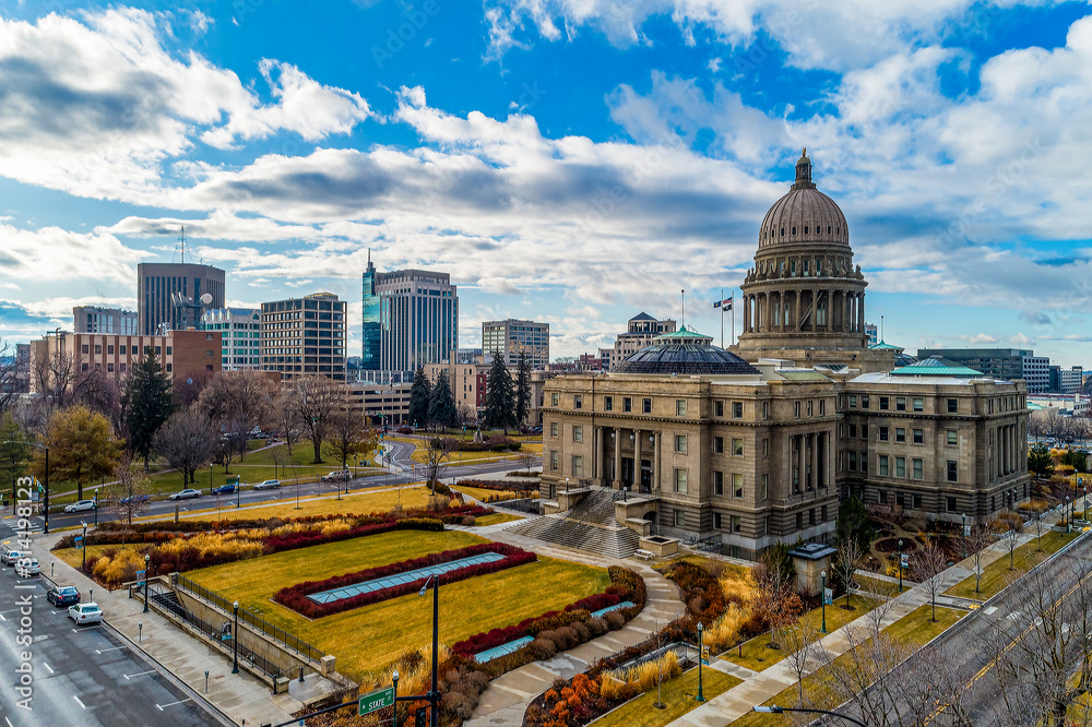 Exploring the Gem State: Top 30 Attractions in Boise for Every Traveler - Idaho State Capitol Building – A Centerpiece of History