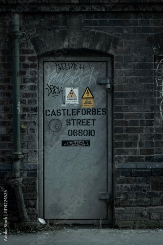 Canvas Print Urban Dublin Door