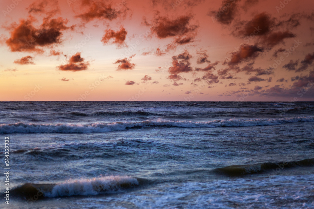 Fototapeta premium Baltic sea and scattered clouds.