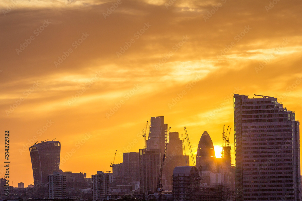 London Setting London Setting