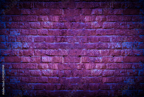 Fototapete a neon brick wall glow with copy space mockup, grunge texture