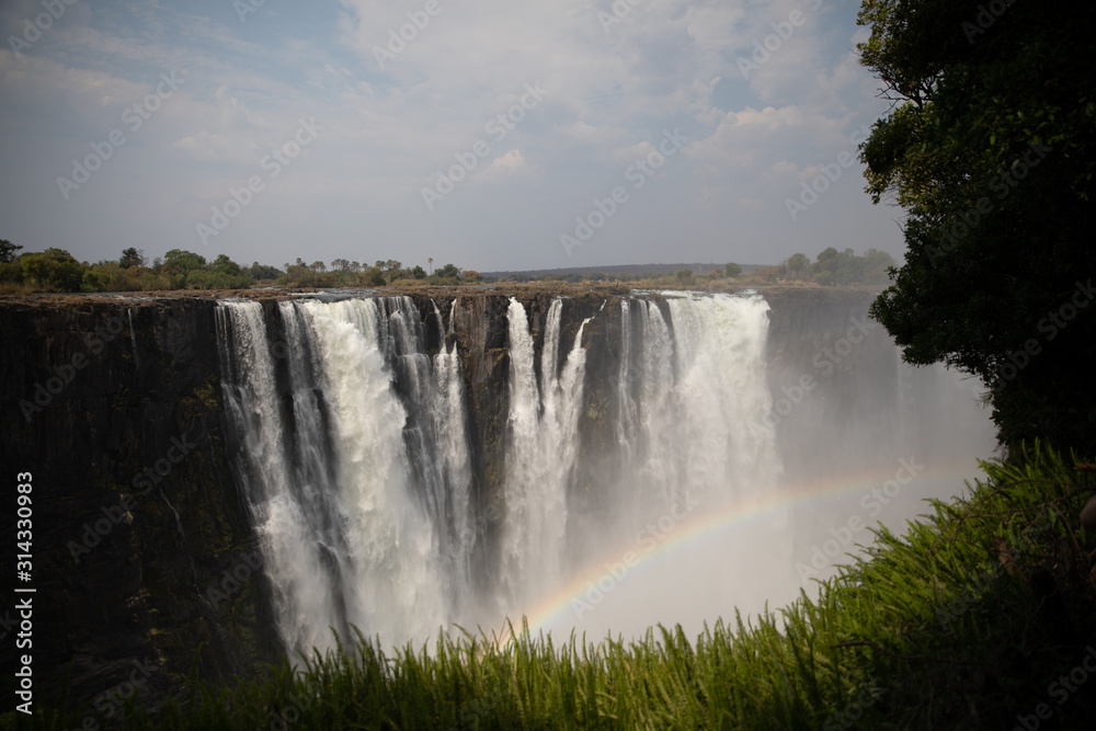 Regenbogen an den Victoriafällen (Victoria Falls)