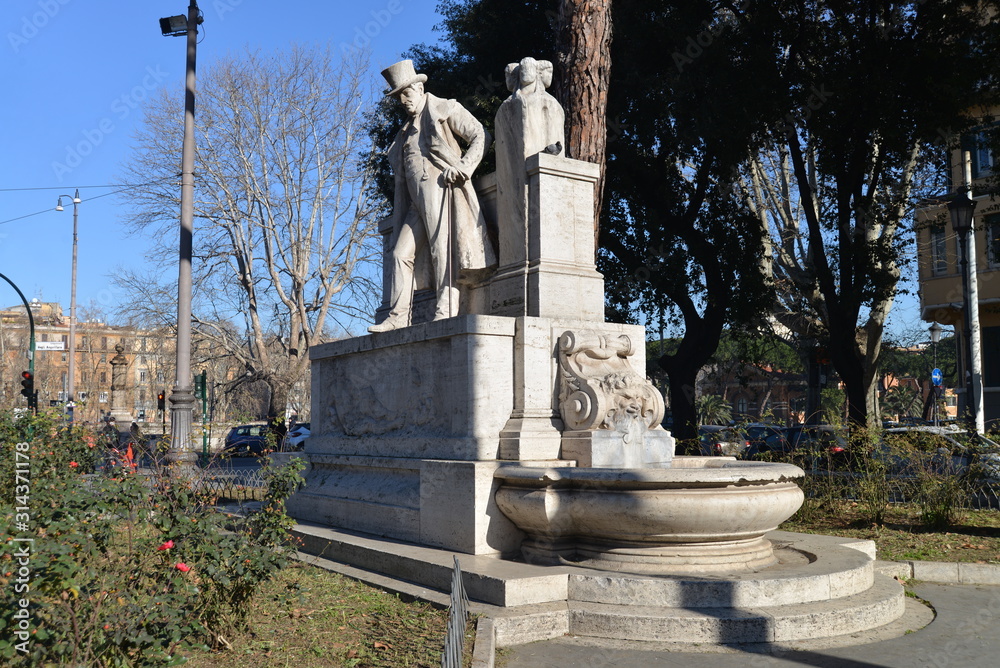 Fototapeta premium Statua di Gioacchino Belli Roma