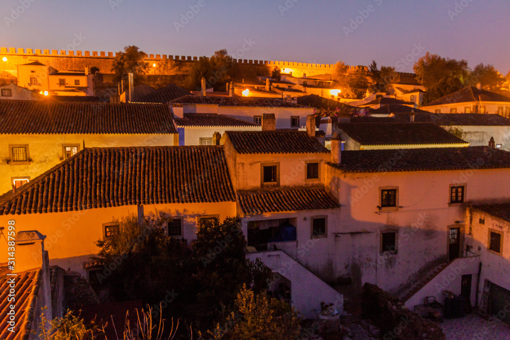 Obraz premium Night view of Obidos village, Portugal