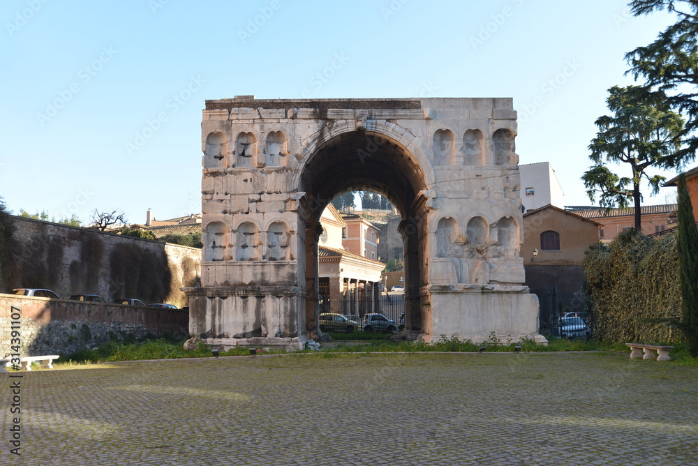 Arco di Giano Roma