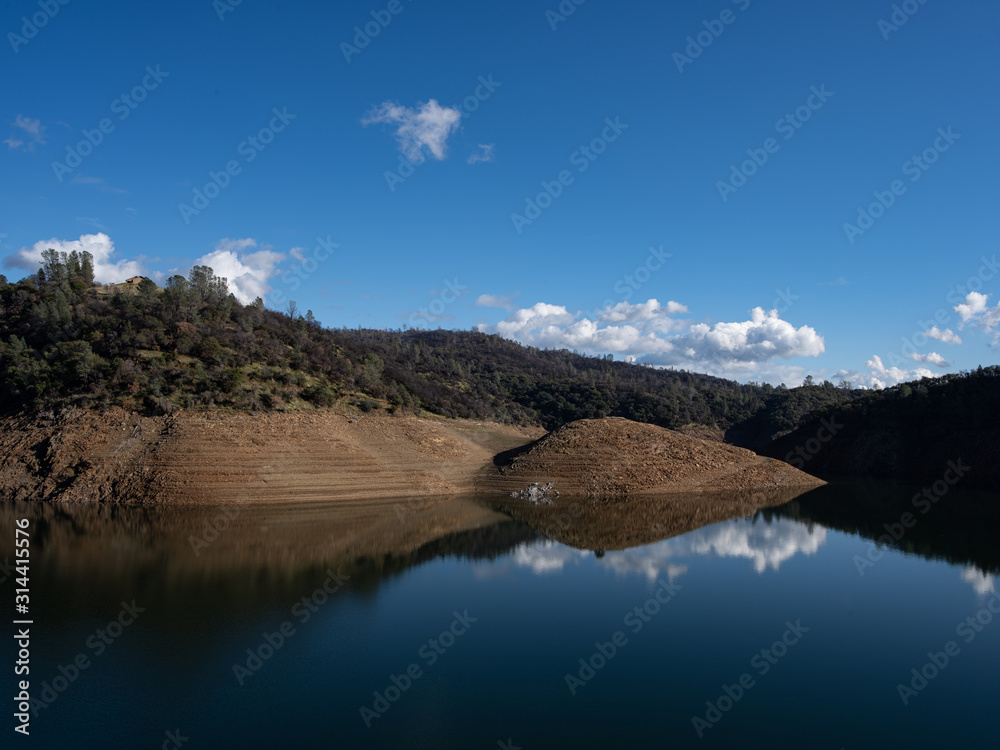 Lake Oroville On a Partly Cloudy Day
