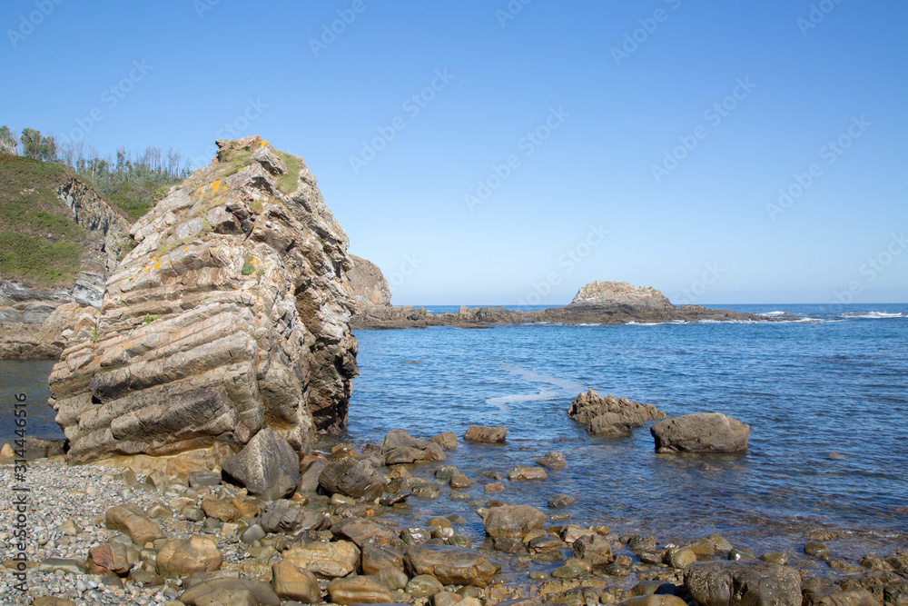 Standing Rock at Pormenande Beach; Asturias Standing Rock at Pormenande Beach; Asturias
