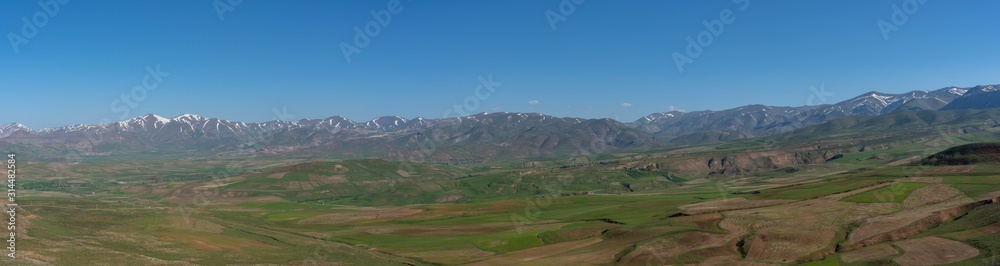 Panorama Takht-e Soleyman