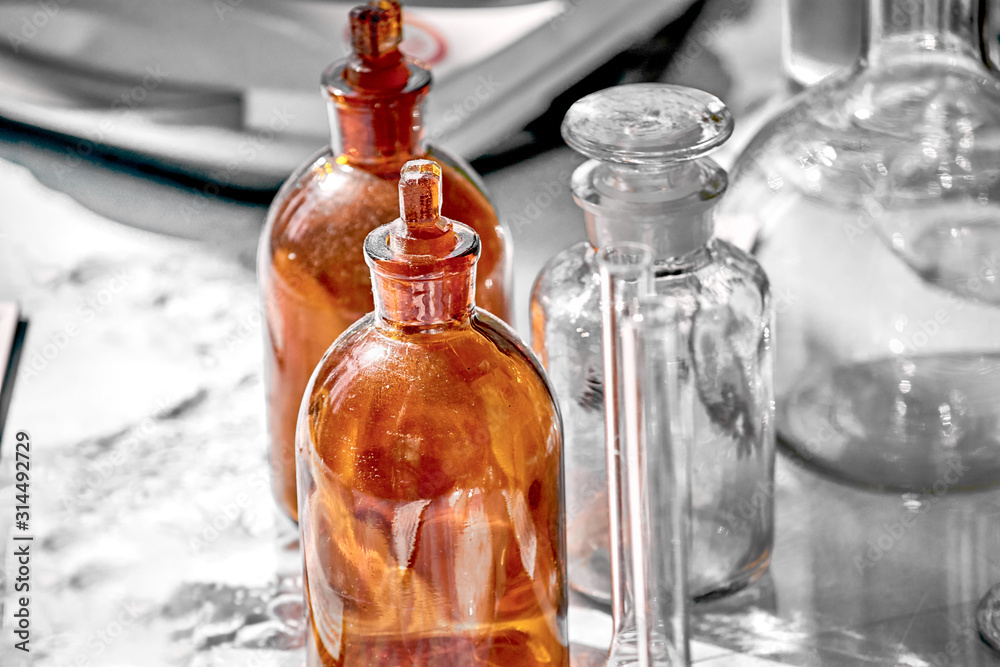Glassware for laboratory or chemical experiments. Glassware for laboratory or chemical experiments.