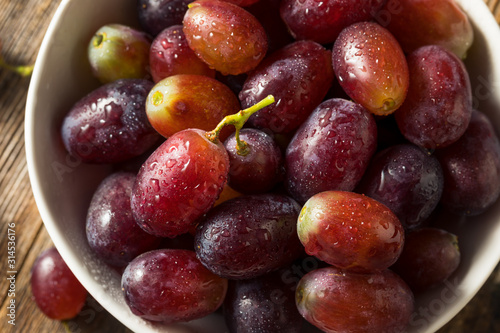 Raw Organic Purple Red Grapes