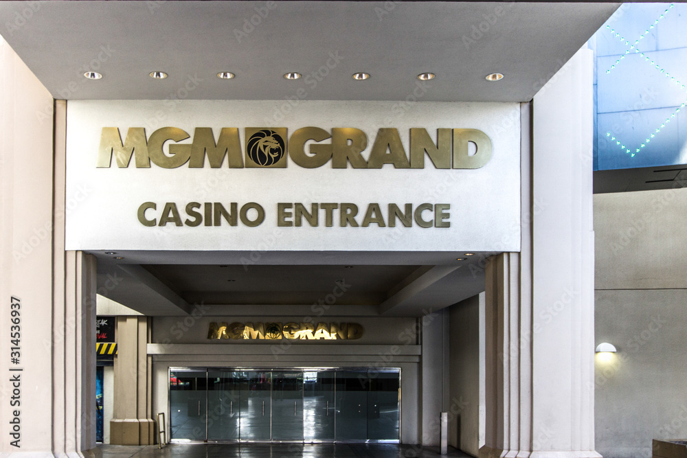 Las Vegas, Nevada - Casino entrance to the MGM Casino with lion head logo  on the Las Vegas Strip Stock-Foto | Adobe Stock