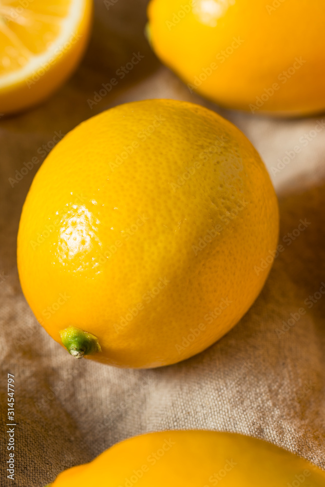 Raw Yellow Organic Meyer Lemons