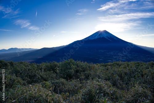 日本　絶景　ダイアモンド富士　日の出　竜ヶ岳 © Kazuhiro.Kimura