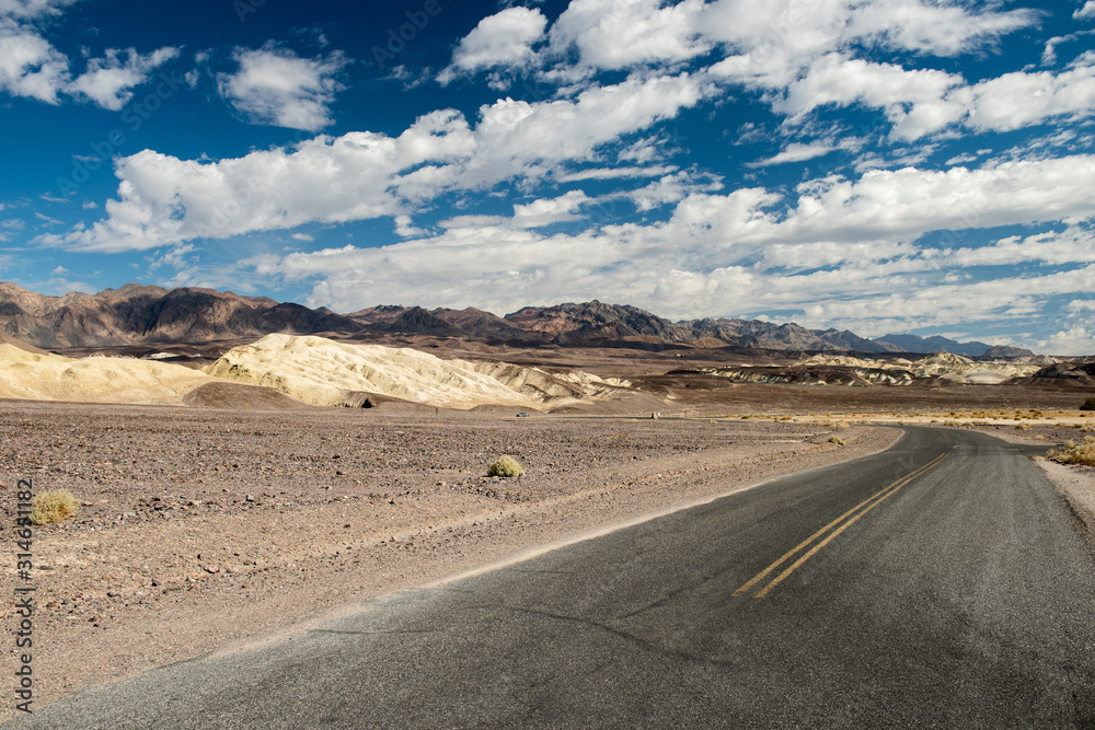 road in desert, Death Valley