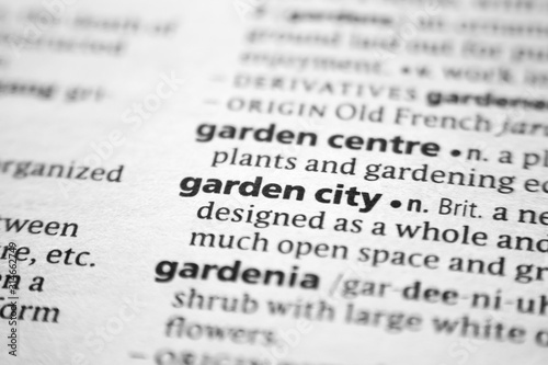 Word or phrase Garden city in a dictionary.