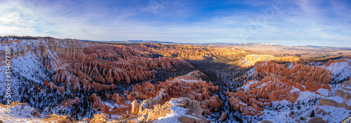 Picture of Bryce Canyon in Utah in winter during daytime