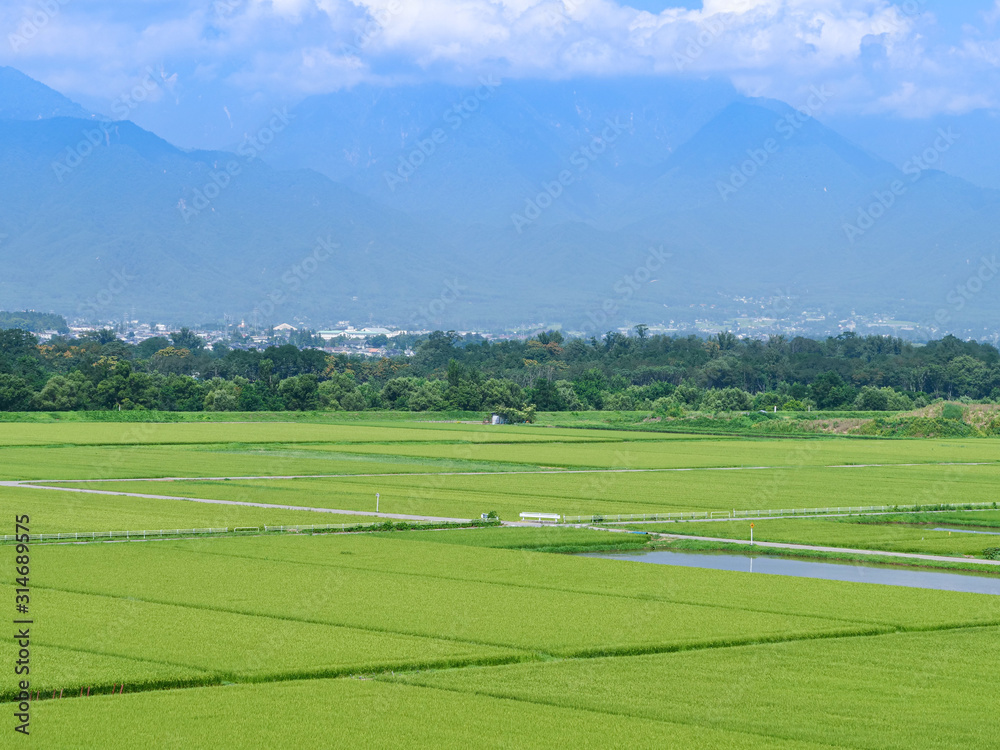 安曇野の田園風景