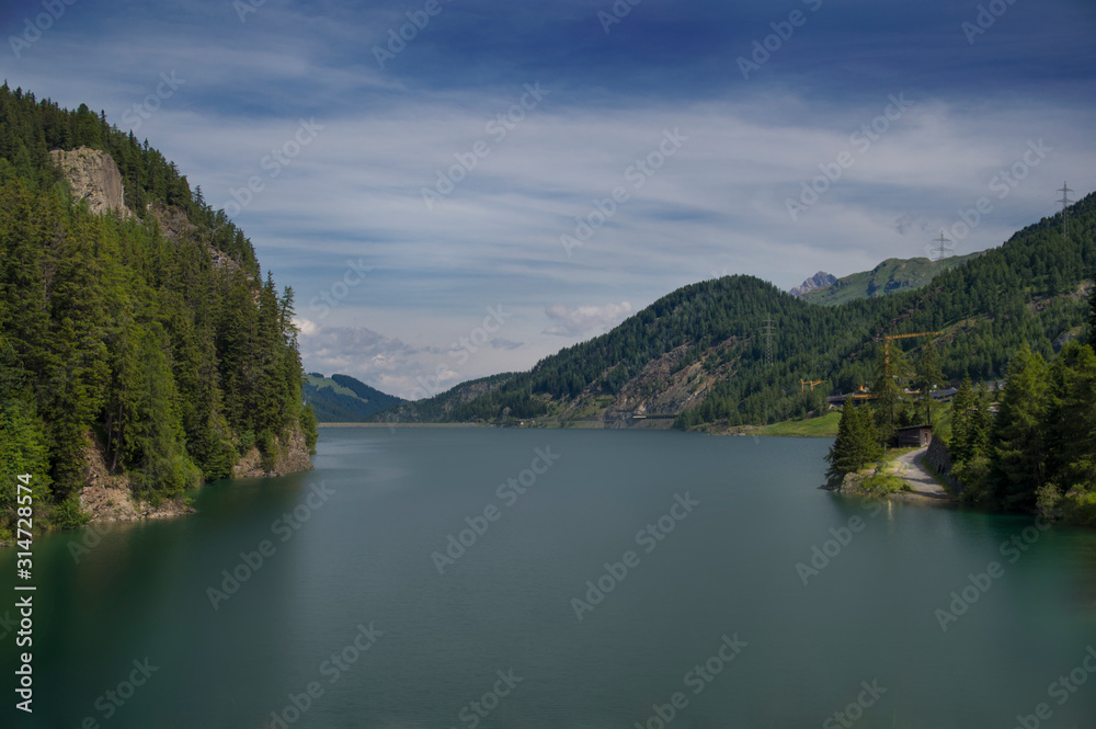 Lago di Marmorera - Julierpass - Theater am Julierpass - Berninapass - Berninaexpress 