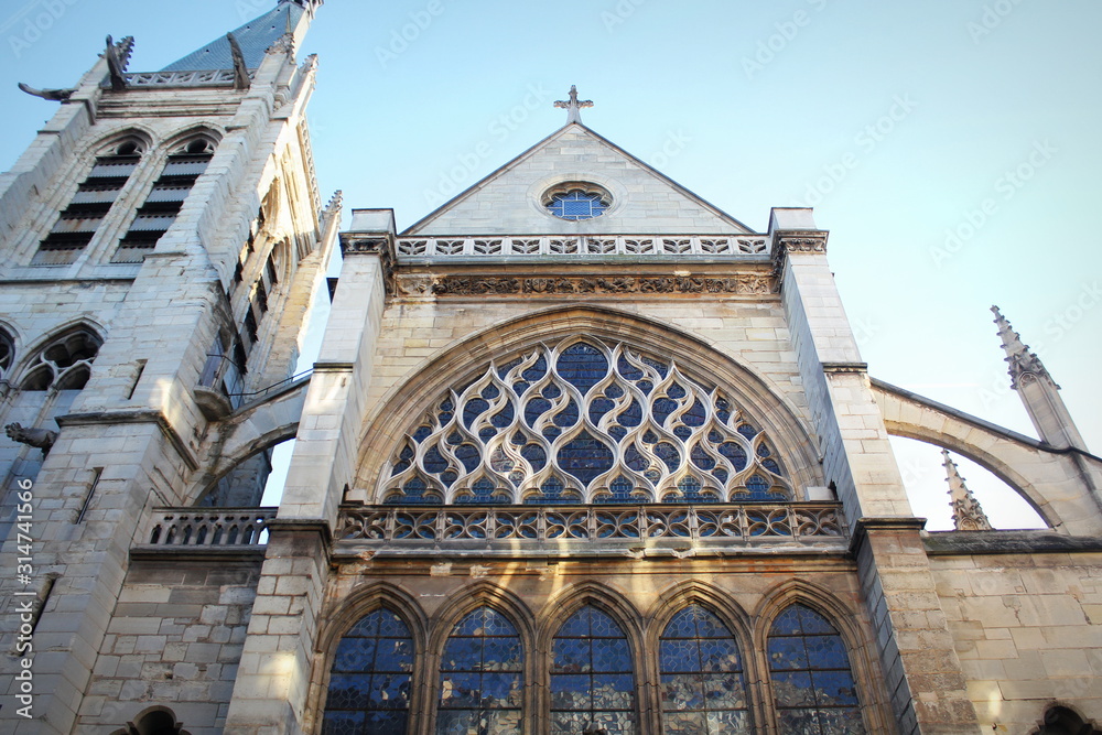 Saint Severin flamboyant gothic church with blue sky. Paris, France.