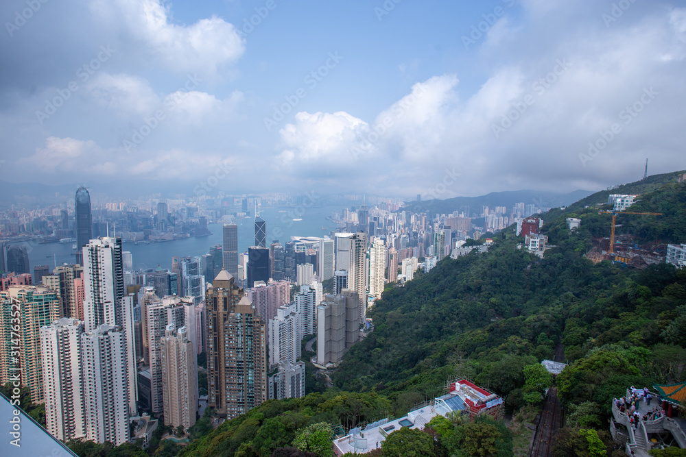 Fototapeta premium Hong Kong city view from the top of the mountain