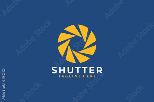 shutter logo icon vector isolated