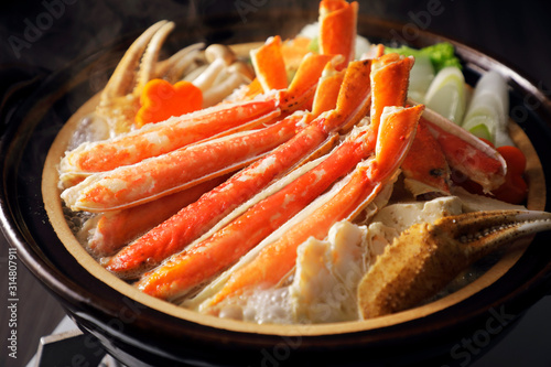カニ鍋　Japanese style crab hot pot photo