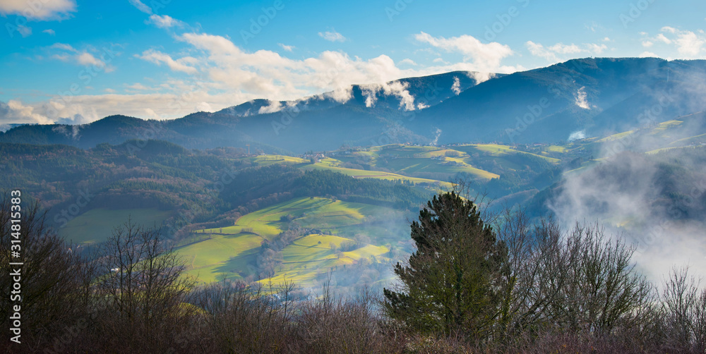 Obraz premium Blick vom Schönberg nach Freiburg i. Breisgau