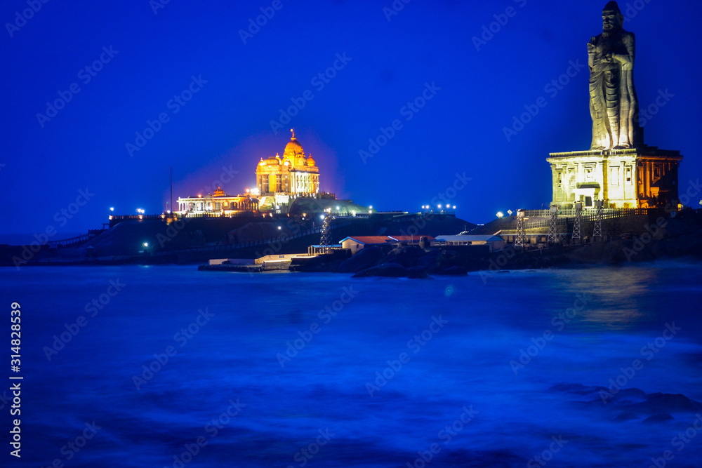 Fototapeta premium church at night