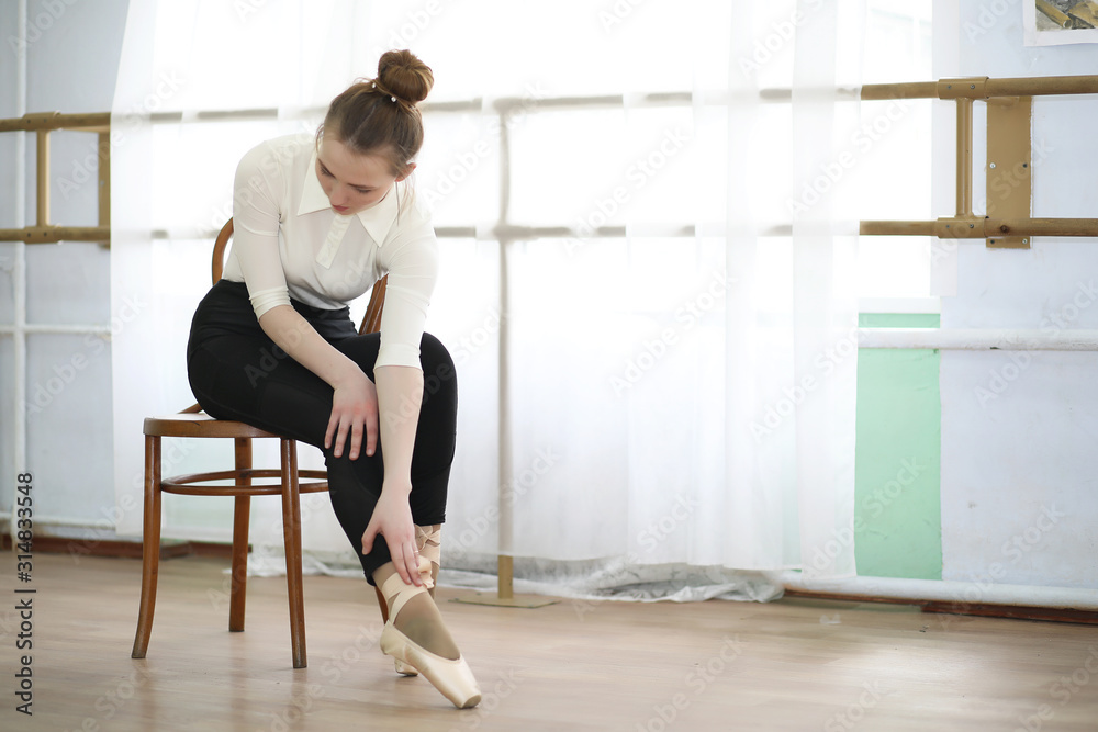 Pretty girl ballet dancer practicing Pretty girl ballet dancer practicing