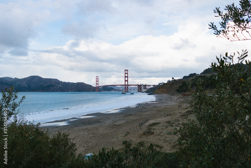 Golden Gate Bridge mit Strand Golden Gate Bridge mit Strand