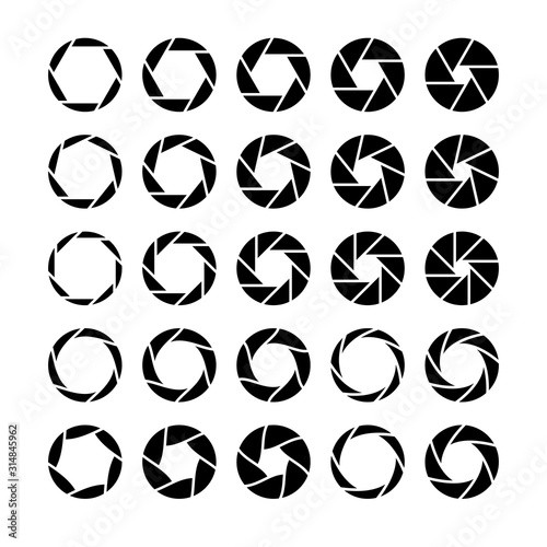 Camera lens diaphragm. Optic lenses, focus camera shutter apertures pictogram, focused picture graphic zoom black circle logo vector icons