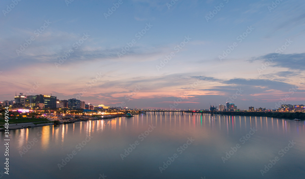 Sunset twilight at Han river Seoul city South Korea. Sunset twilight at Han river Seoul city South Korea.