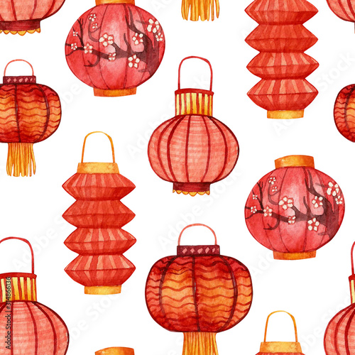 Watercolor background oriental Chinese New Year elements, lights. Seamless watercolor pattern. Hand-drawn watercolor illustration of the chinese lanterns on the white background.