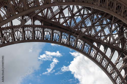 Eiffel Tower in Paris, France © Devis M
