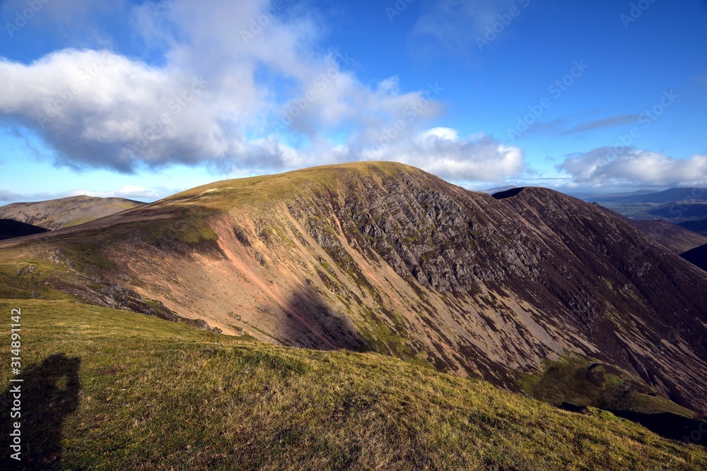 The ridge to Crag Hill and Sail