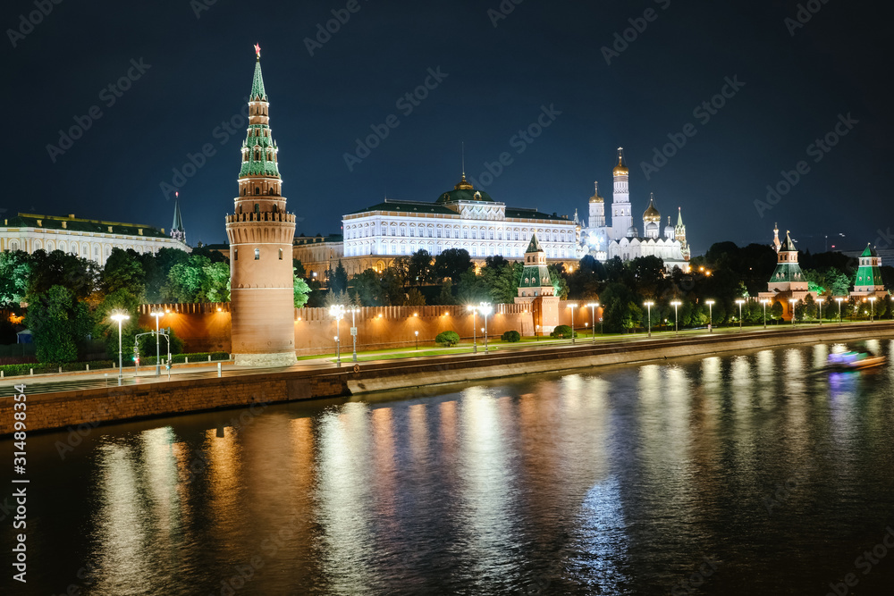 Dusk view of the Moscow Kremlin from Moskva river, Moscow, Russia.