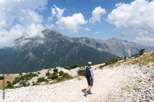 Randonnée dans les montagnes de Llogara en Albanie photo