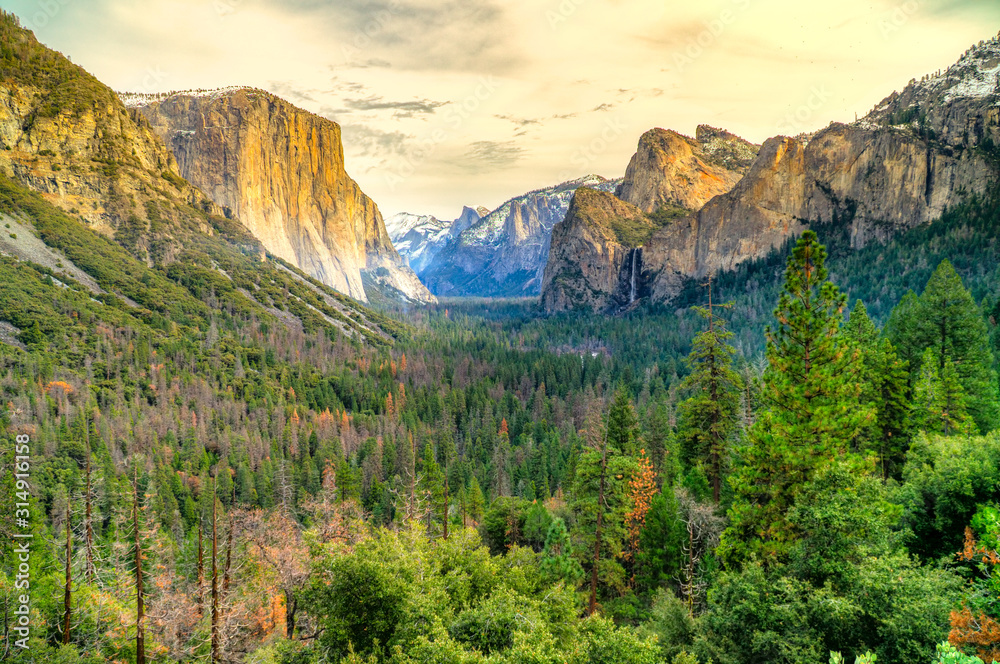 El Capitan, Yosemite National Park, USA.