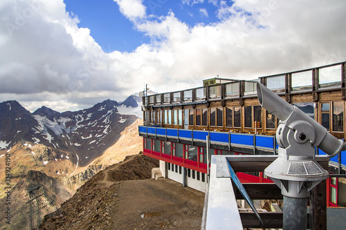 Cuadro en lienzo view point on summit station to mount weisskugel in the ötztal alps