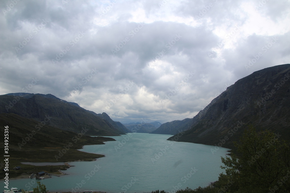 Obraz premium Bergsee Norwegen Landschaft