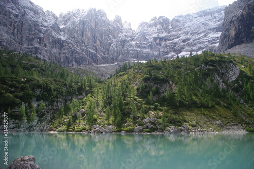 Lago Sopari, dolomites, italie 