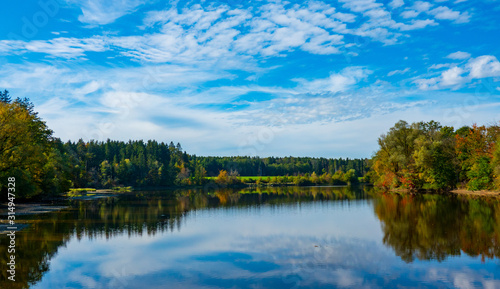 Bayrischer Moorsee im Herbst