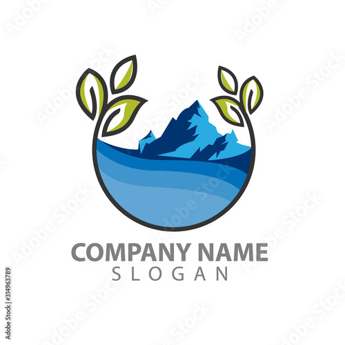 Landscaping logo design concept. Abstract illustration with tree in the circle. Park theme symbol. Icon template for gardening business.