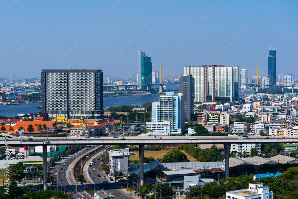 Fototapeta premium Bangkok city view and road, Thailand