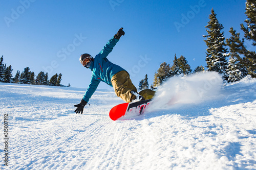 Downhill snowboarder